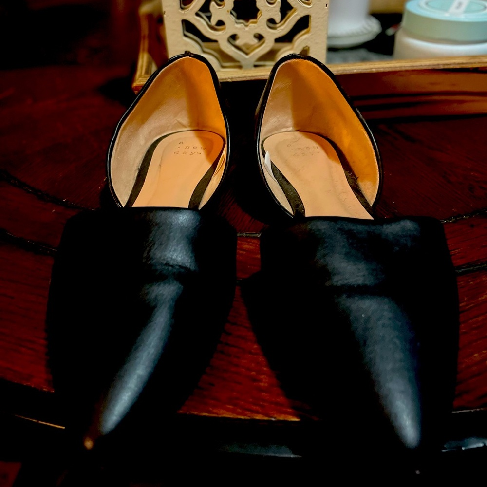 Black flats